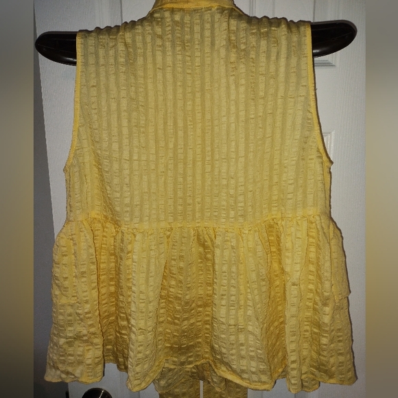 Zara lightweight top with material M - Picture 5 of 11